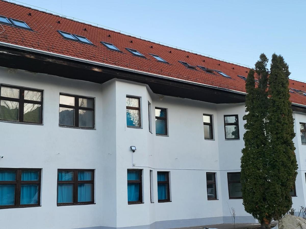 Kuelker Hostel Budapest Ngoại thất bức ảnh